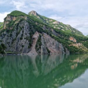 one day komani lake tour